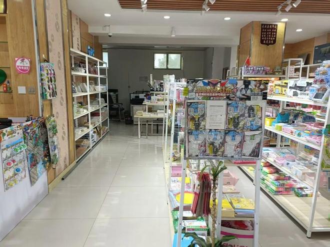 怡馨园黄金地段十年老店转让 文具与广告图文的财富新机遇